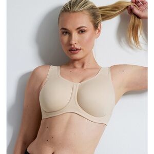 Wacoal Simone Sport Underwire Bra